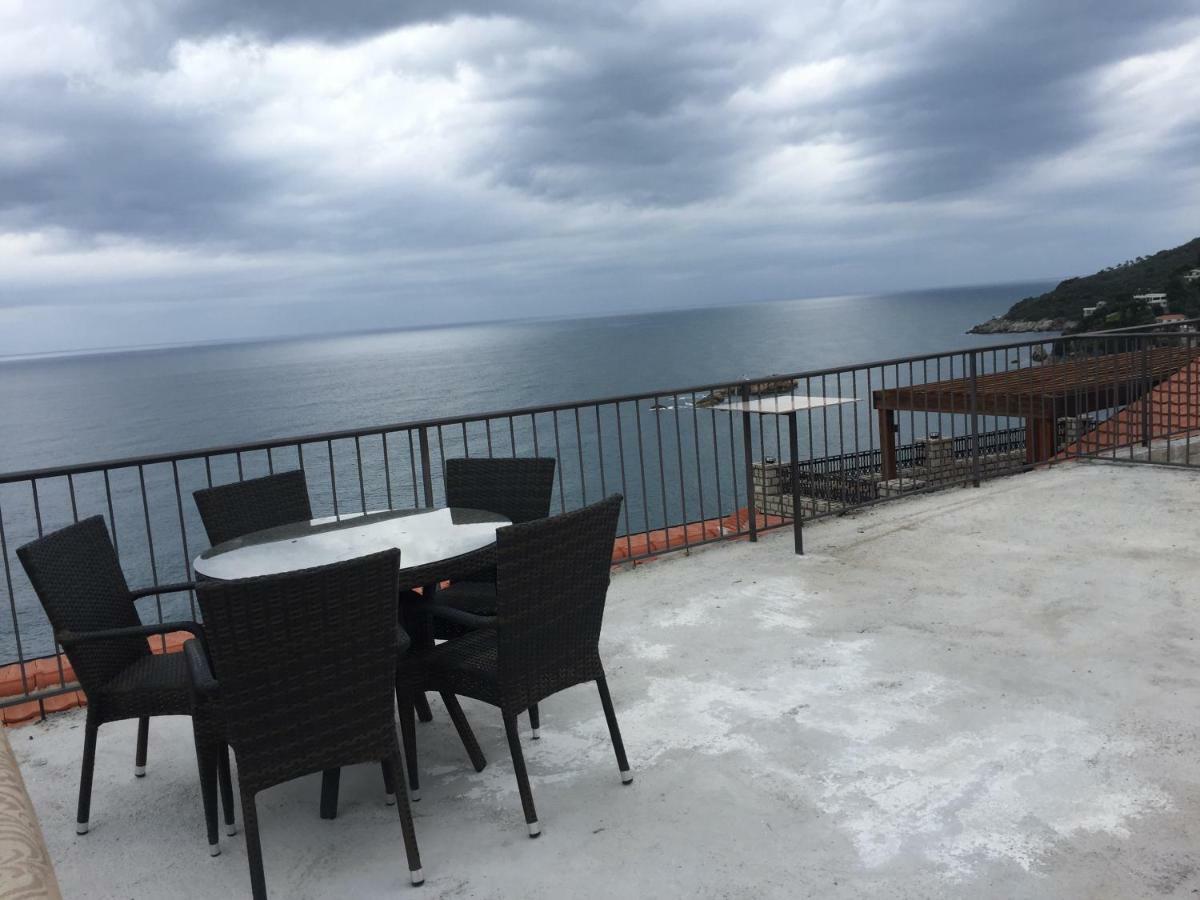 Apartments Gusar Ülgün Dış mekan fotoğraf